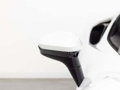 Certified 2022 Ferrari SF90 Spider image 33