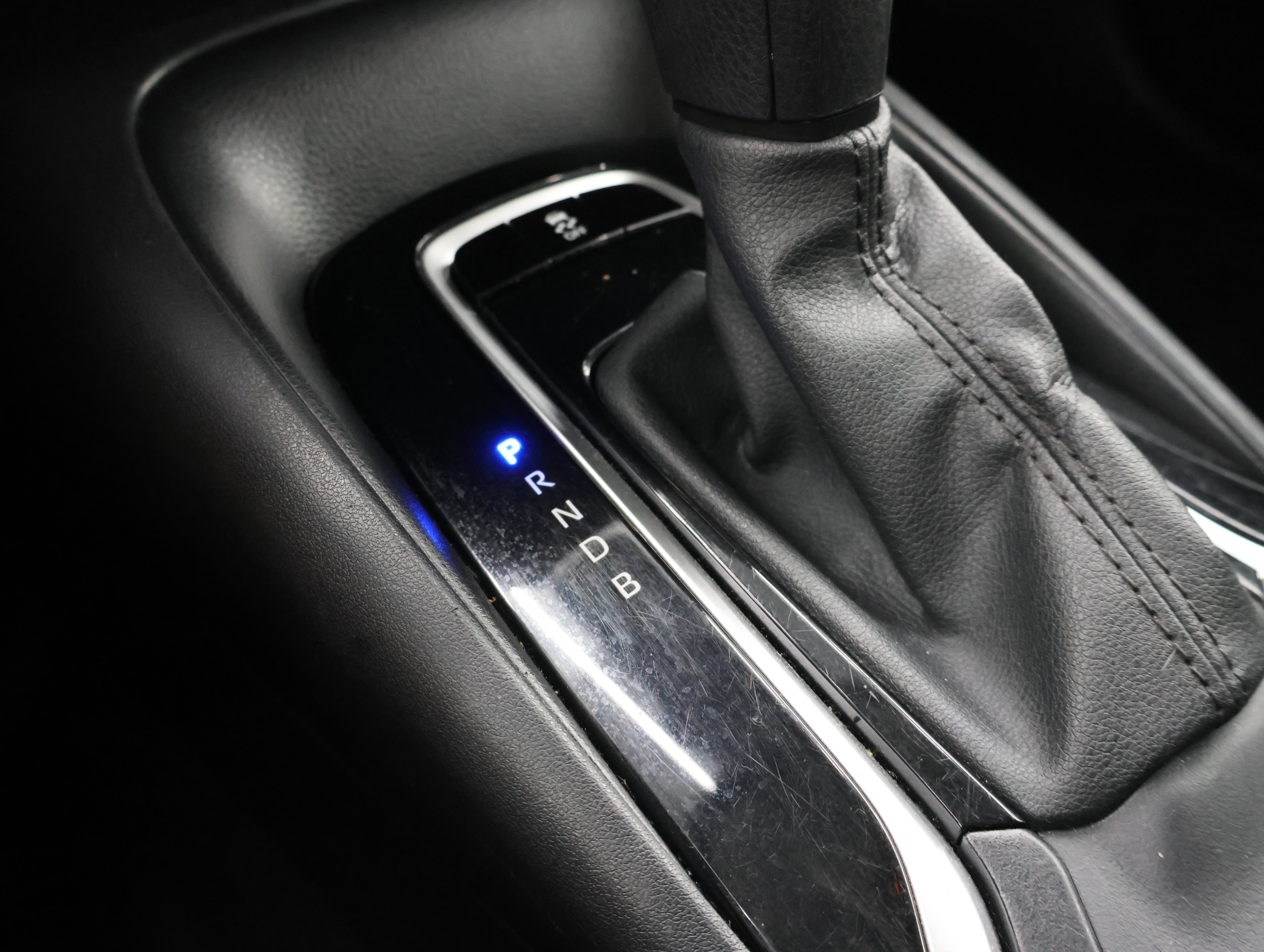 Used 2024 Toyota Corolla LE FWD image 40