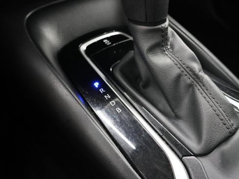 Used 2024 Toyota Corolla LE FWD image 40
