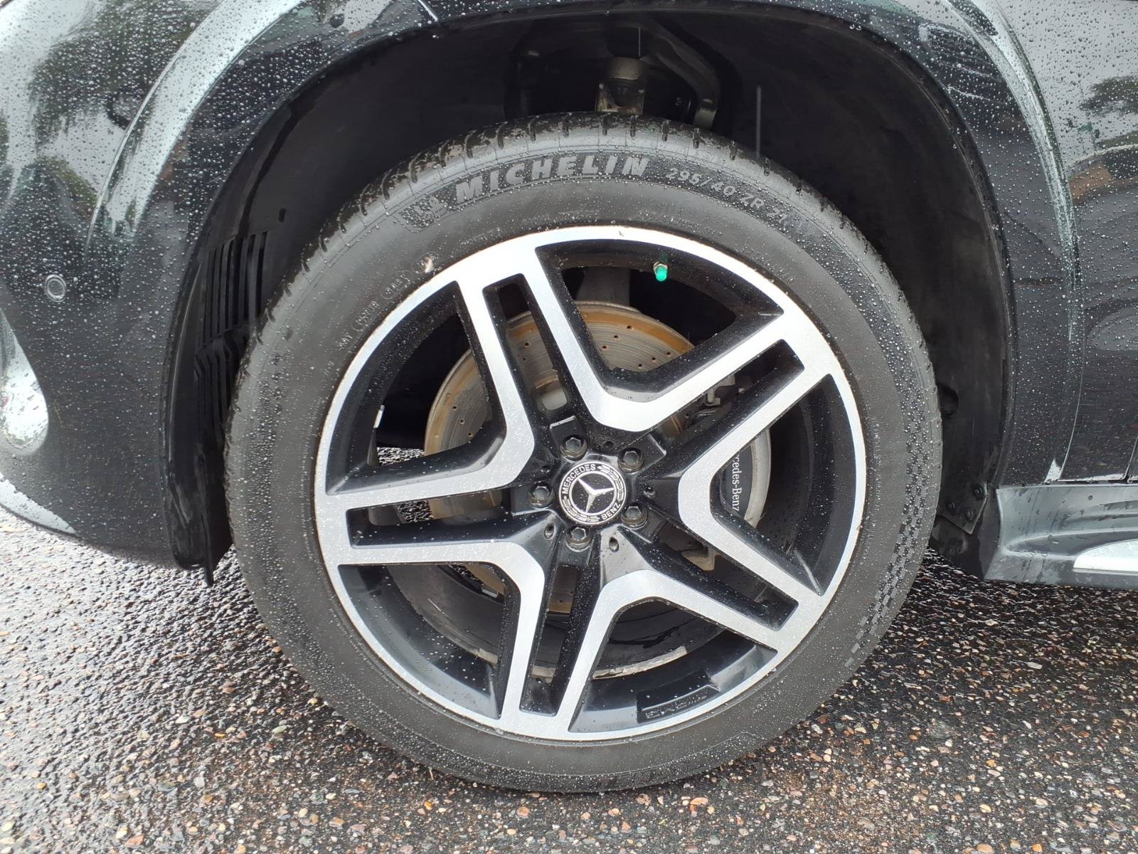Used 2018 Mercedes-Benz GLS 550 4MATIC image 10