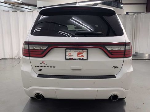 Used 2022 Dodge Durango R/T w/ Blacktop Package AWD/4WD image 28