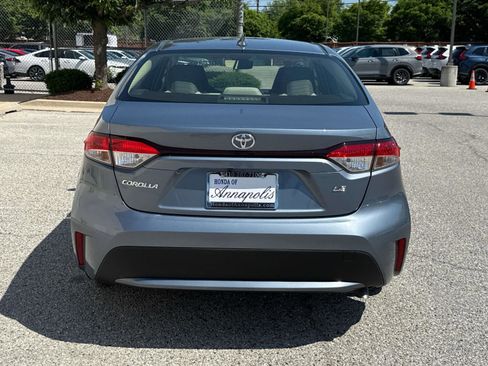Used 2022 Toyota Corolla LE FWD image 22