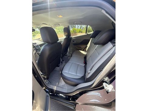 Used 2013 Buick Encore Leather FWD image 18