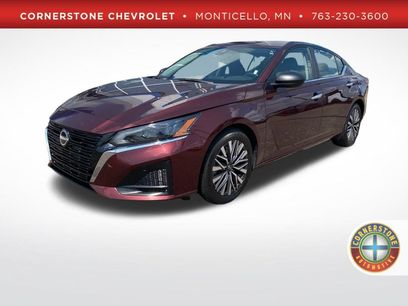 Used 2024 Nissan Altima 2.5 SV