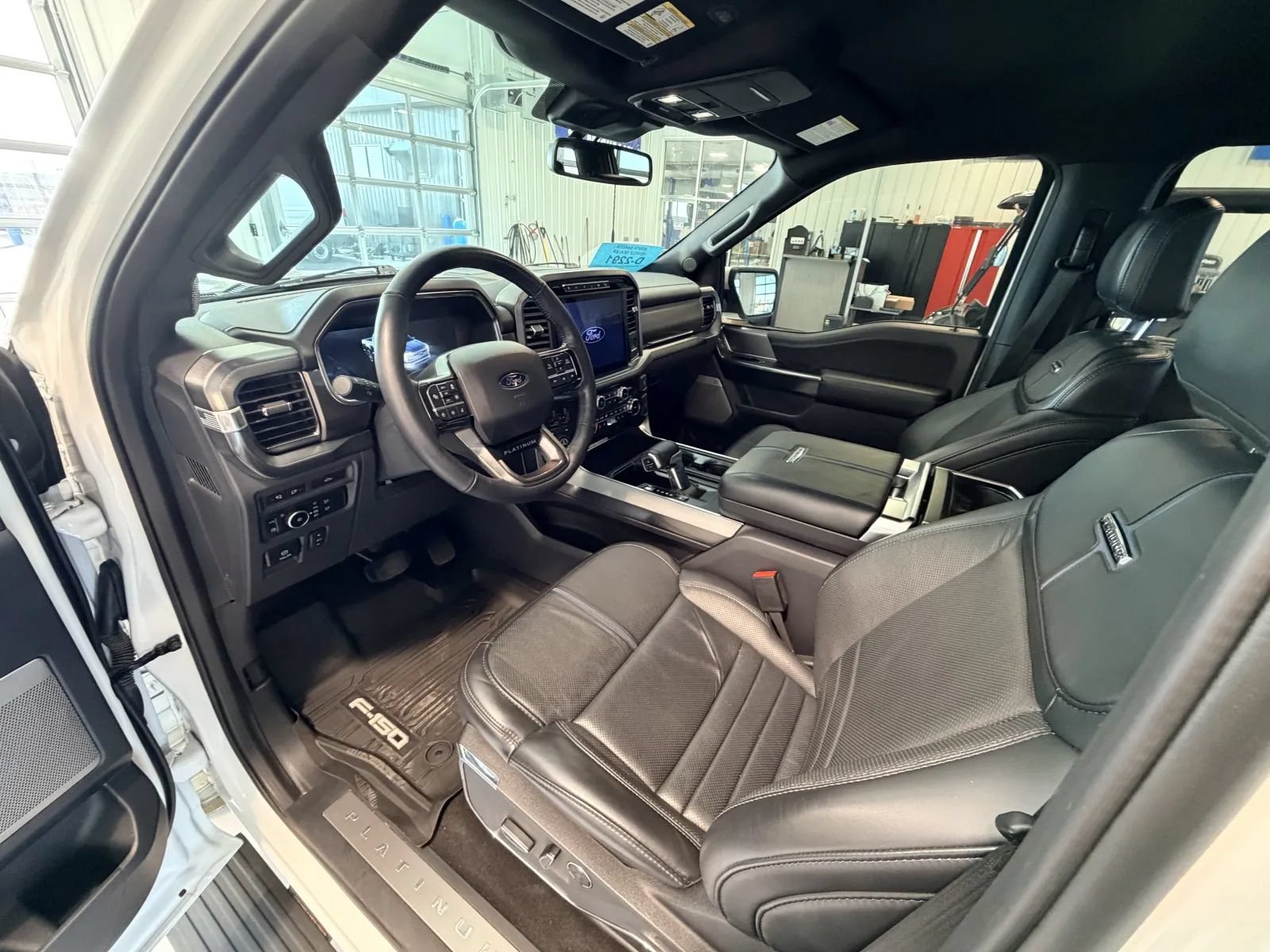Used 2024 Ford F150 Platinum w/ FX4 Off-Road Package AWD/4WD image 15