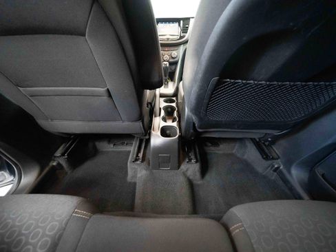 Used 2020 Chevrolet Trax LS w/ Tint and Cruise Package image 22