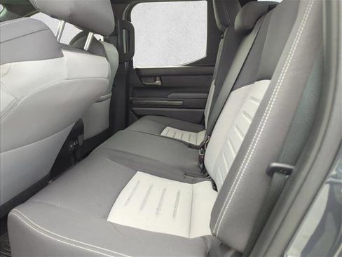 Used 2024 Toyota Tacoma TRD Off-Road image 21