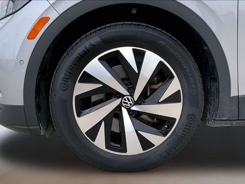 Used 2023 Volkswagen ID.4 Pro RWD image 9