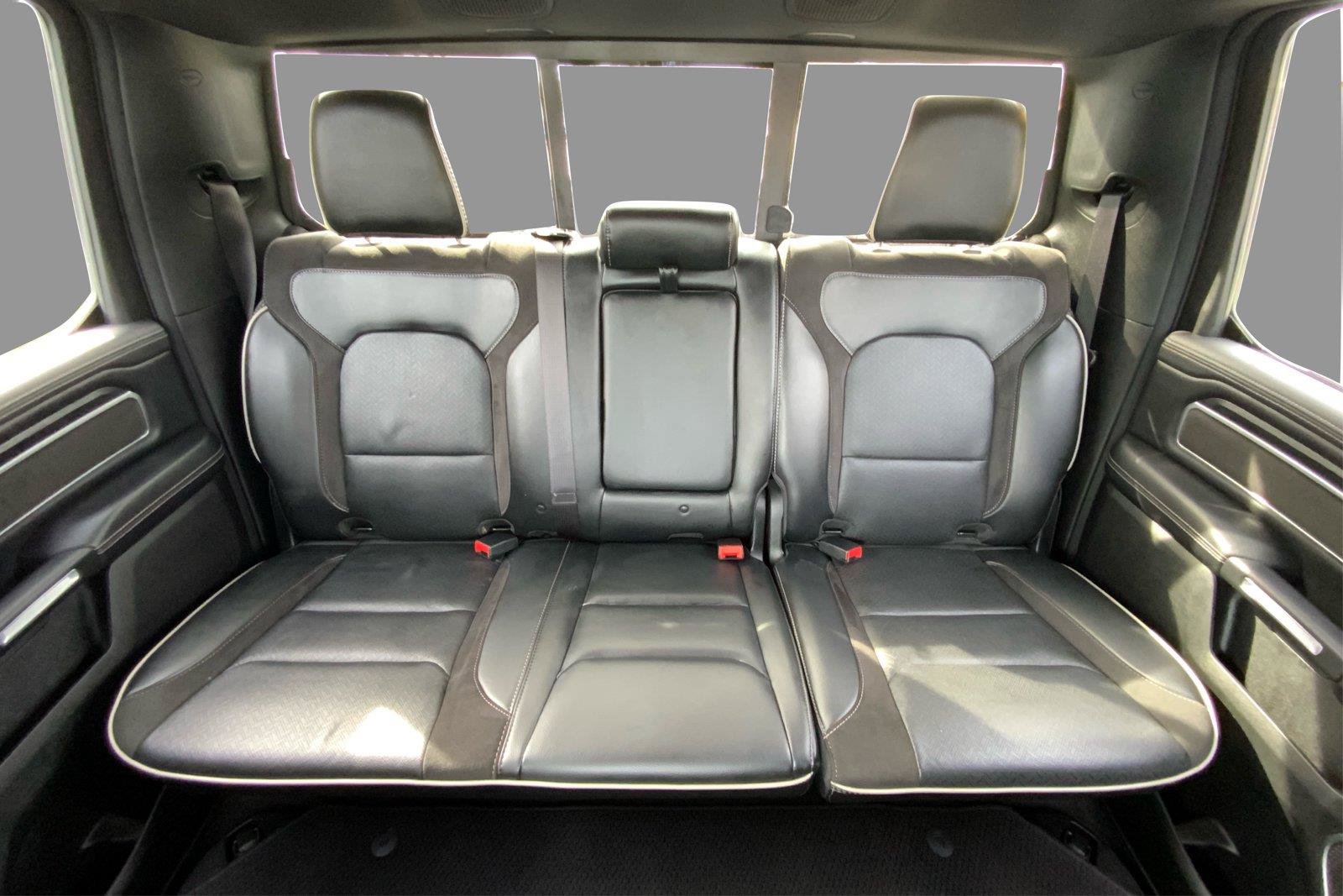Used 2023 RAM 1500 Laramie AWD/4WD image 14