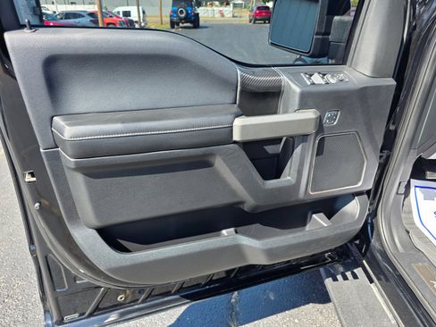 Used 2018 Ford F150 Raptor w/ Equipment Group 802A Luxury image 14