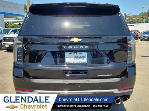 Certified 2025 Chevrolet Tahoe Premier AWD/4WD image 12