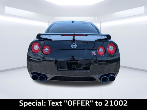 Used 2009 Nissan GT-R Premium AWD/4WD image 5