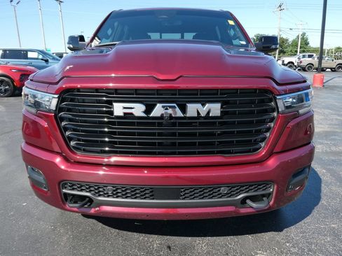 Used 2025 RAM 1500 Laramie w/ Sport Appearance Package AWD/4WD image 9