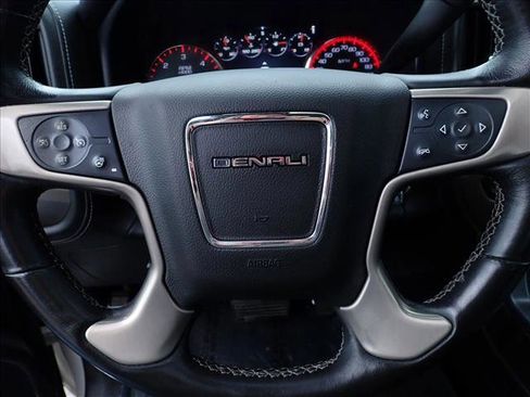 Used 2015 GMC Sierra 1500 Denali AWD/4WD image 18