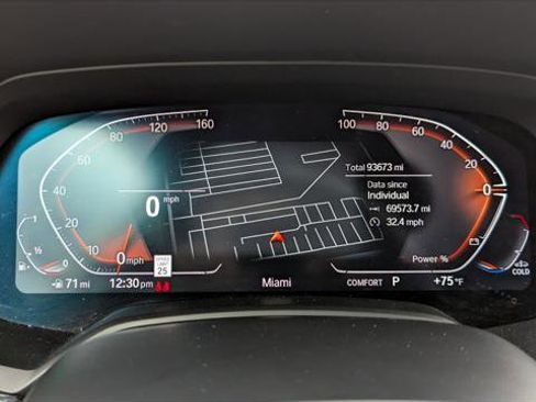 Used 2022 BMW X7 xDrive40i w/ M Sport Package AWD/4WD image 29