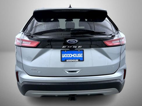 Used 2022 Ford Edge SEL w/ Convenience Package AWD/4WD image 6