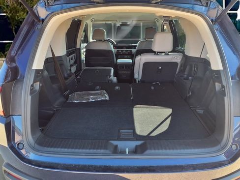 Used 2024 Honda Pilot EX-L image 26