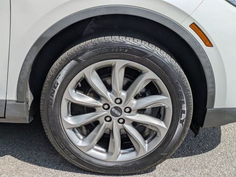 Used 2021 Lincoln Corsair FWD w/ Premium Package image 12