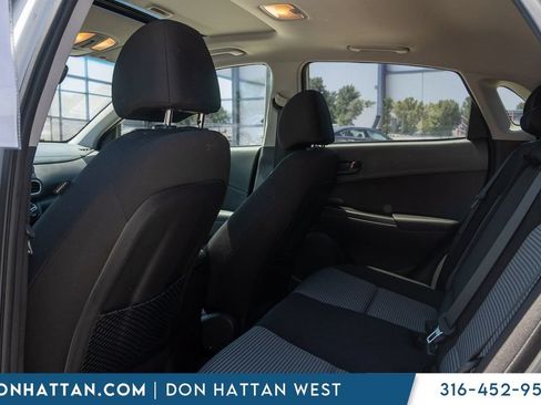 Used 2021 Hyundai Kona SEL Plus FWD image 21