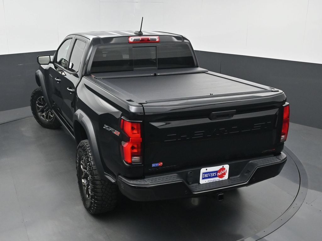 Used 2023 Chevrolet Colorado ZR2 w/ ZR2 Convenience Package III AWD/4WD image 34