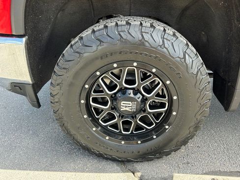 Used 2020 Chevrolet Silverado 3500 LTZ w/ LTZ Convenience Package image 14