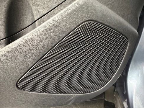 Used 2026 Toyota Corolla Cross L FWD image 21