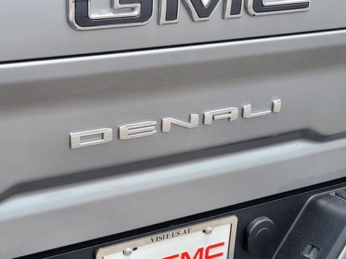 Used 2024 GMC Sierra 2500 Denali Ultimate w/ Max Trailering Package AWD/4WD image 9