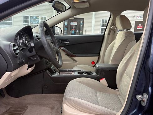 Used 2009 Pontiac G6 Sedan image 9