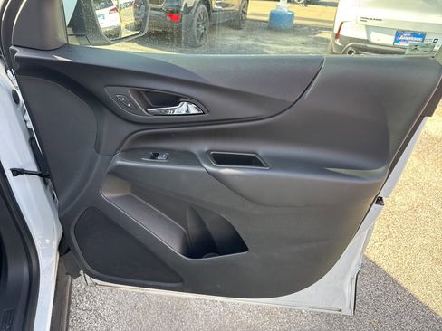 Certified 2023 Chevrolet Equinox LT w/ LPO, Floor Liner Package image 26