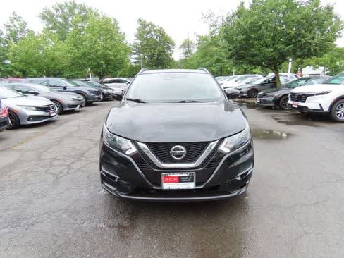 Used 2021 Nissan Rogue Sport SV AWD/4WD image 6