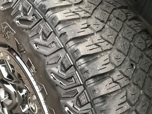 Used 2023 Ford Bronco Wildtrak AWD/4WD image 12