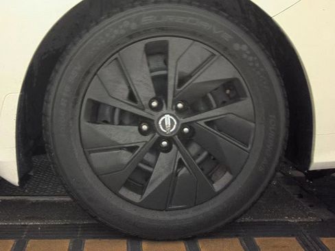 Used 2019 Nissan Altima 2.5 S FWD image 10