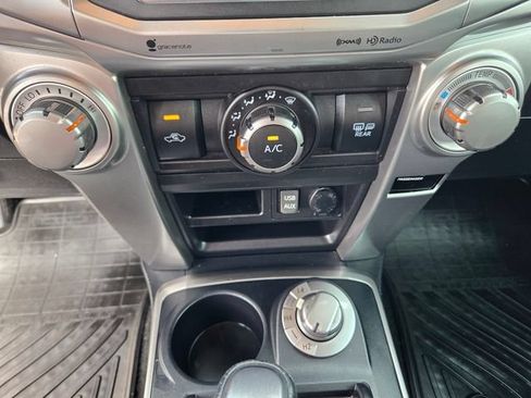 Used 2016 Toyota 4Runner SR5 Premium AWD/4WD image 15