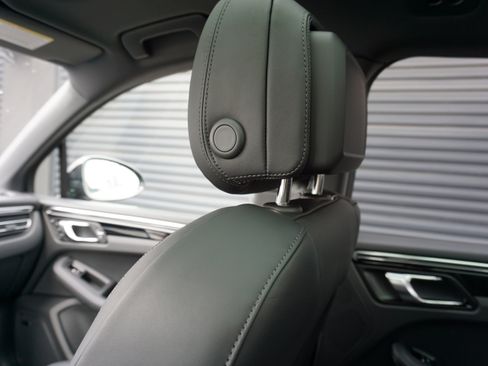 New 2026 Porsche Macan S AWD/4WD image 31