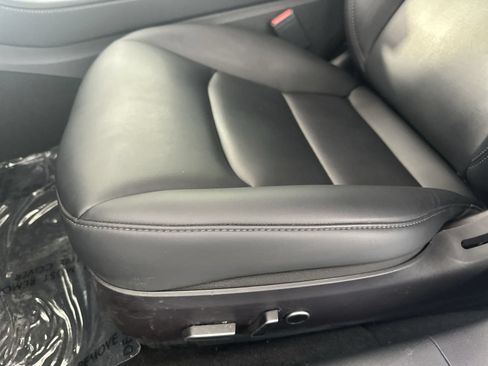 Used 2022 Tesla Model 3 Long Range AWD/4WD image 12