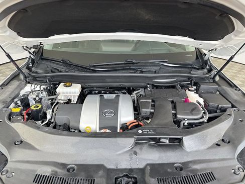 Used 2018 Lexus RX 450hL Luxury w/ Accessory Package image 35