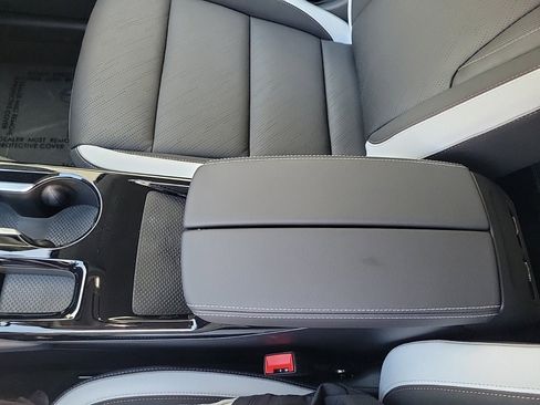 New 2026 Buick Envision Sport Touring image 17