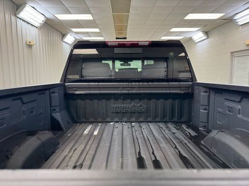 Used 2022 Chevrolet Silverado 3500 High Country w/ Safety Package II image 24