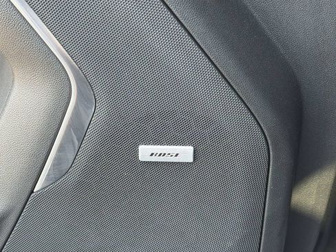 Used 2022 Chevrolet Suburban High Country RWD image 28
