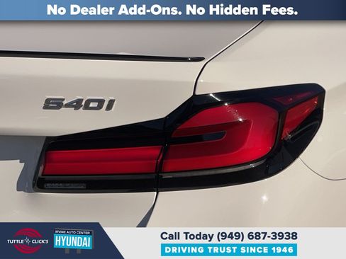 Used 2023 BMW 540i xDrive w/ M Sport Package AWD/4WD image 18