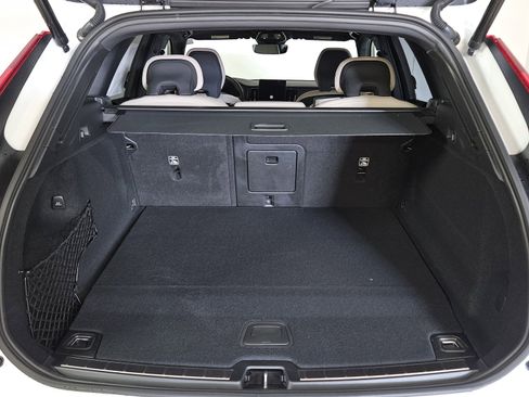 New 2026 Volvo XC60 T8 Plus w/ Climate Package image 18