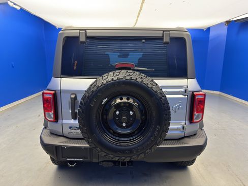 Used 2022 Ford Bronco Black Diamond image 6