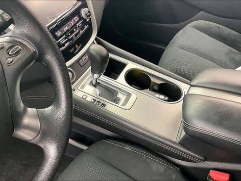 Used 2019 Nissan Murano S AWD/4WD image 15