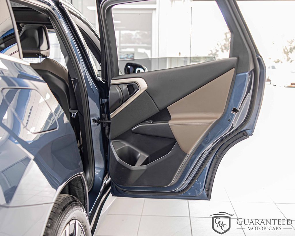 Used 2025 BMW X3 xDrive30i w/ Convenience Package AWD/4WD image 40