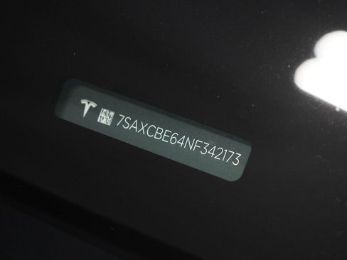 Used 2022 Tesla Model X Plaid image 37