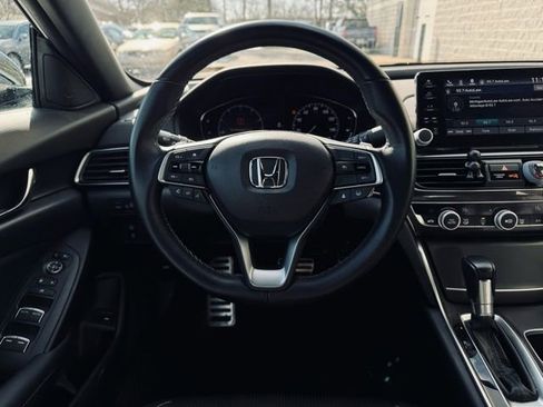 Used 2022 Honda Accord Sport image 21