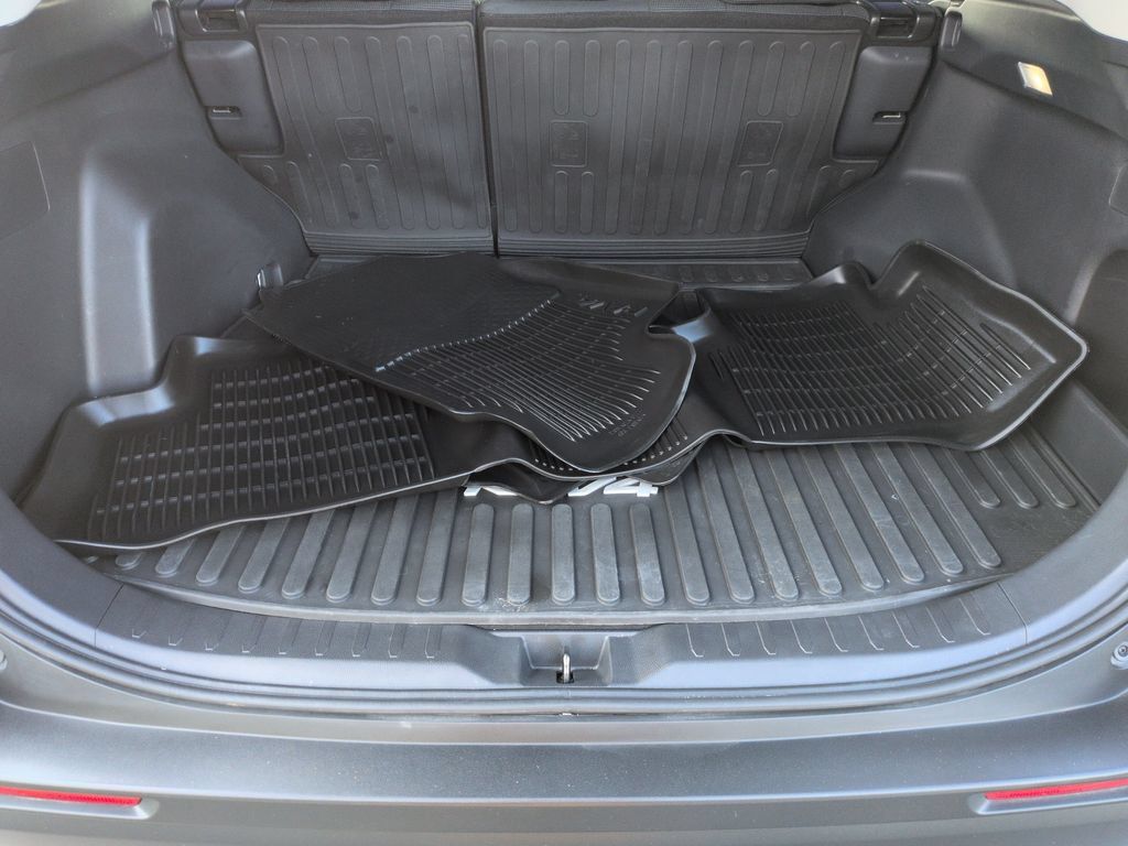Certified 2023 Toyota RAV4 LE FWD image 23