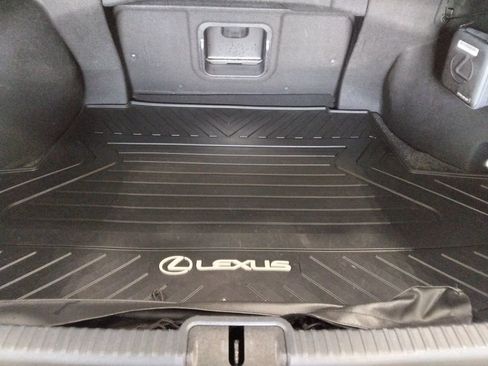 Used 2022 Lexus ES 350 w/ Premium Package FWD image 10