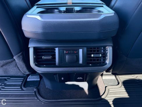 Used 2022 Ford F150 Platinum w/ Equipment Group 701A High image 19