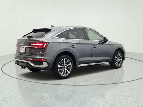 Used 2023 Audi Q5 2.0T Premium Plus w/ Premium Plus Package AWD/4WD image 5